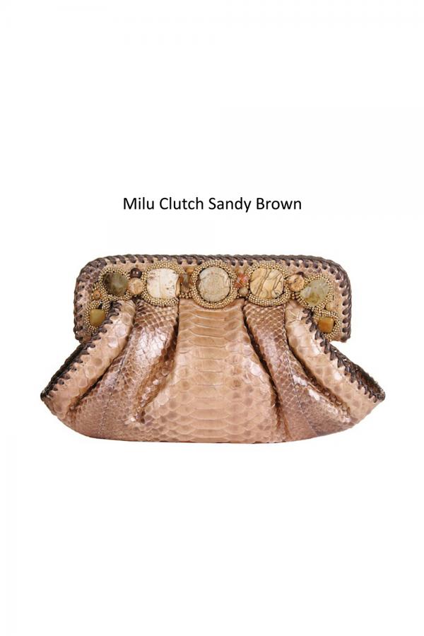 milu clutch sandy brown